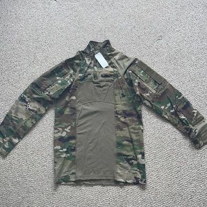 Advanced combat shirt. Size - small
